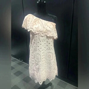 LOFT One Shoulder Eyelet scalloped ruffle top/hem,zipper side,Lined,cotton